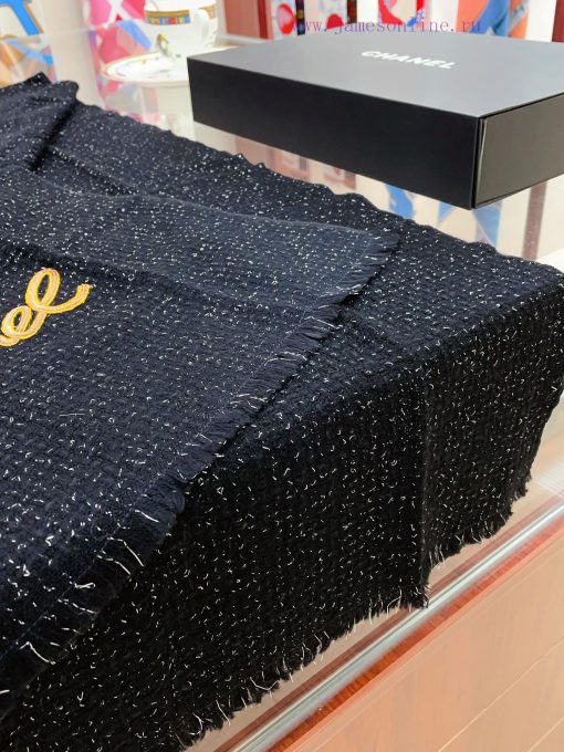 I can guarantee that I will love the super warm Chanel autumn and winter collection. With myao7byi3k - Image 8