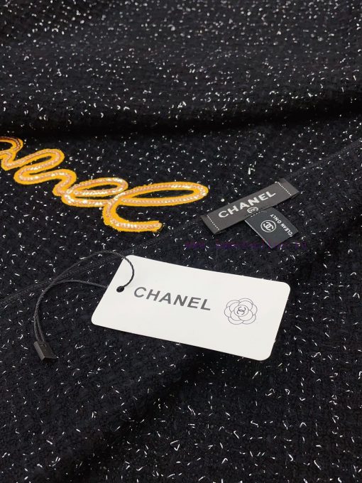 I can guarantee that I will love the super warm Chanel autumn and winter collection. With myao7byi3k - Image 13