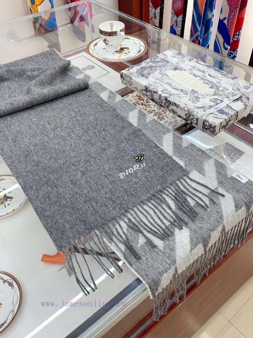 DIOR angrily praises and strongly recommends D Thousand Bird plaid solid color color matchink0qwd4my - Image 15