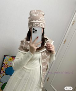 GucciGUCCI Classic Set Hat, Scarf, Cashmere Rabbit Velvet Quality Warm and Super Comfortablej49kwncc
