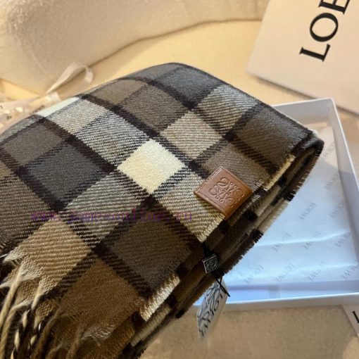 Loewe's Super Beautiful New Sheep 🦙 Scarf is highly recommended to buy high-quality products6xgejfzg - Image 11