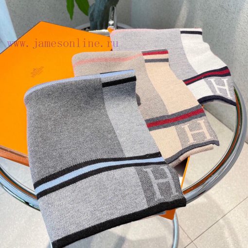 In 2023, Herm è s is on the rise with its top-notch color weaving technology. This technologab7mz8z8 - Image 3
