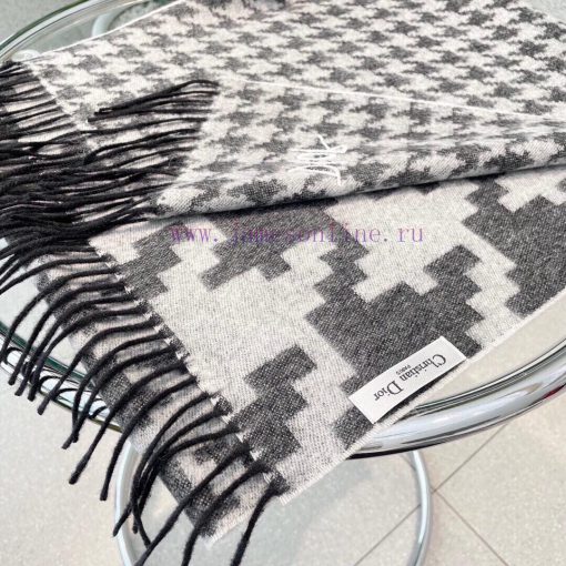 The new cashmere original is extremely beautiful, and the Dior gradient cashmere long scarf 0vd49rg3 - Image 6
