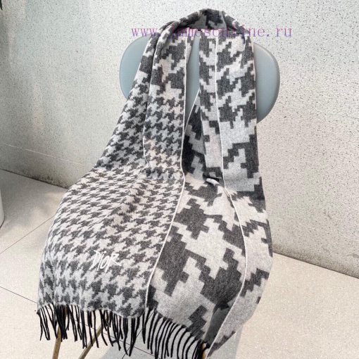 The new cashmere original is extremely beautiful, and the Dior gradient cashmere long scarf 0vd49rg3 - Image 7