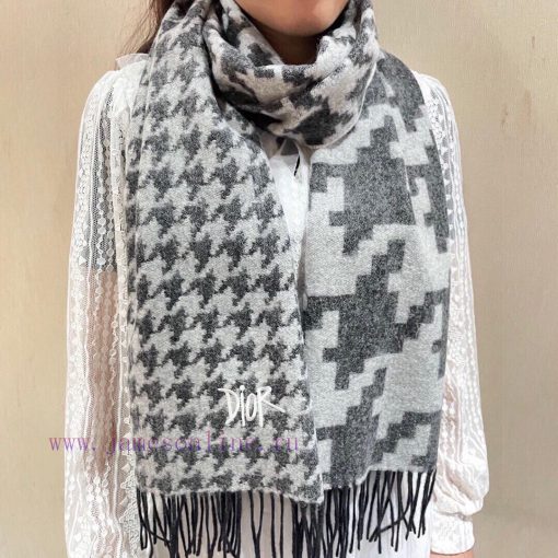 The new cashmere original is extremely beautiful, and the Dior gradient cashmere long scarf 0vd49rg3 - Image 11