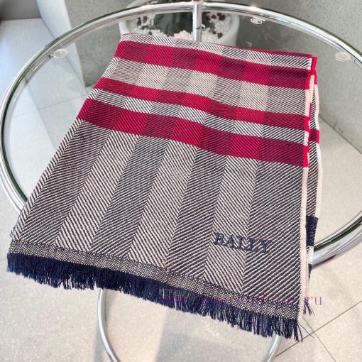 Be sure to start fast with BALLY's new cashmere scarf, which is a rare high-end item. It is j6is8nls - Image 3