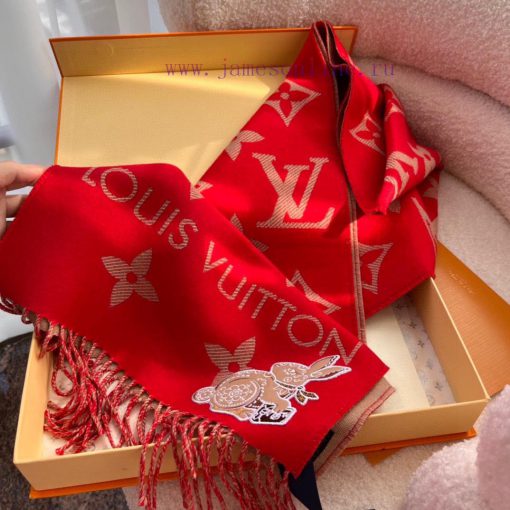 The Rodeo Reykjavik scarf for the Year of the Rabbit combines the Chinese New Year's zodiac wk8kvh2d - Image 14