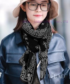 The new Celine CL logo and pattern long scarf with double-sided same color printing are high6ie8odbp