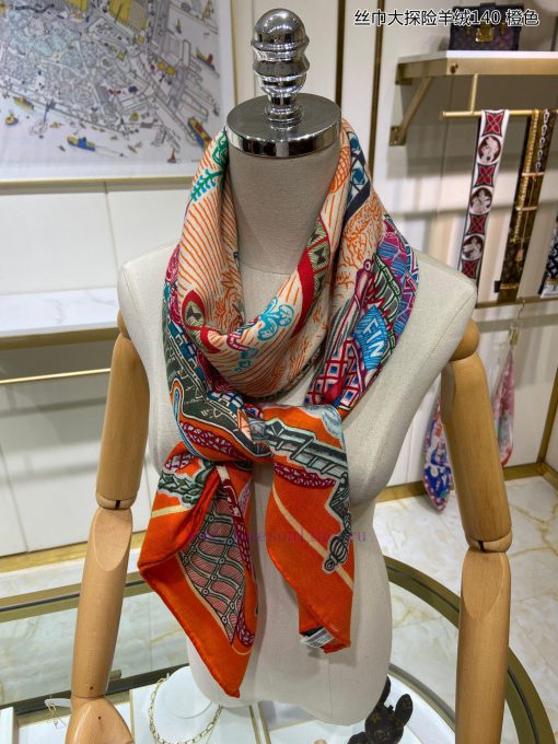 The new cashmere model is said to look good and is recommended for the Silk Scarf Adventure.gm4kuvm9 - Image 15