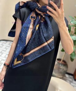 New Release ️MONOGRAM JACQUARD DENIM140 Velvet Square Scarf Cowboy BlueHigh spec double-sidewod9pn50