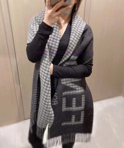 High quality thick Fendi new style, both men's and women's double-sided jacquard scarf, Fendkr19krjq
