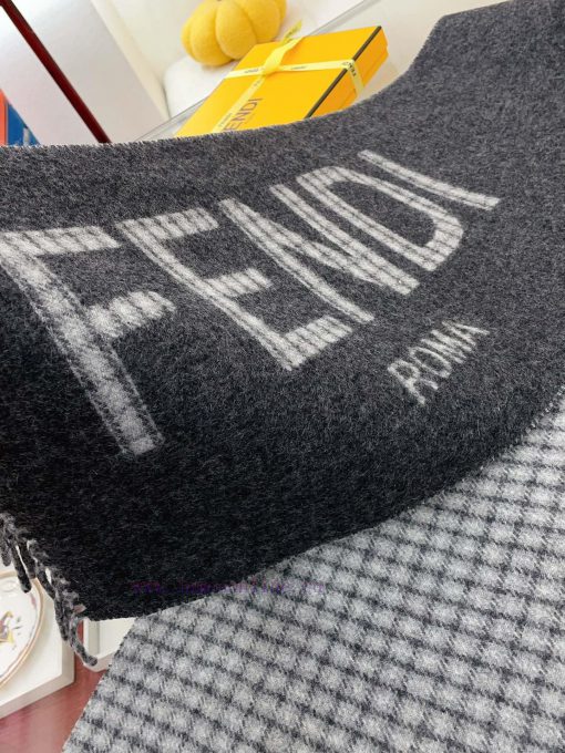 High quality thick Fendi new style, both men's and women's double-sided jacquard scarf, Fendkr19krjq - Image 8