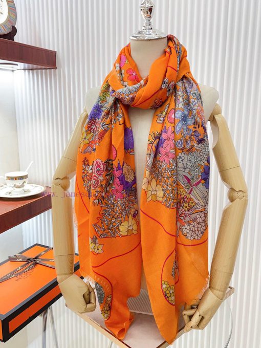 The 2023 new HERMES long scarf star model is 100% cashmere with 300 beautiful floral maps. Tphmyslvj - Image 18