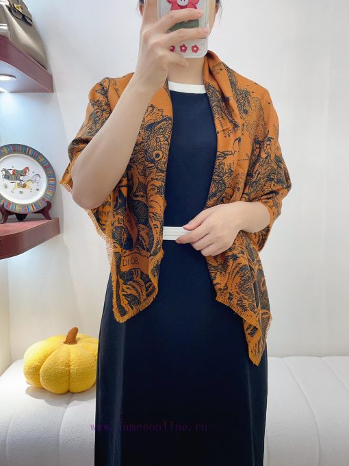 DIOR's new autumn and winter collection features a strong roar of lucky constellation patterurph4xqk - Image 2