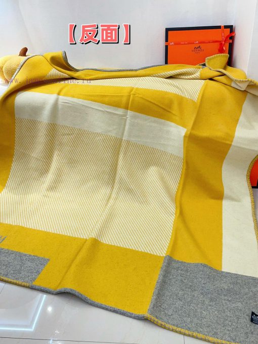 The H Riviera blanket series cashmere blanket is a product released by foreign trade companijfno0xn6 - Image 10