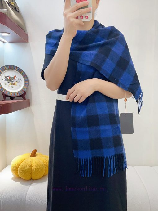 The popular Yana LP plaid scarves are luxurious in terms of size, and high-end quality with zfqz19ly - Image 11