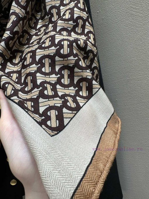 Earth Hazelnut Color SeriesScarce Burberry haute coutureClassic letters in the same color on3lvzyxin - Image 7