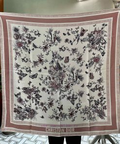 2024 Early Spring High End Edition110 * 110 Velvet Square TowelDIOR printed handkerchiefColoj5fxyqmc