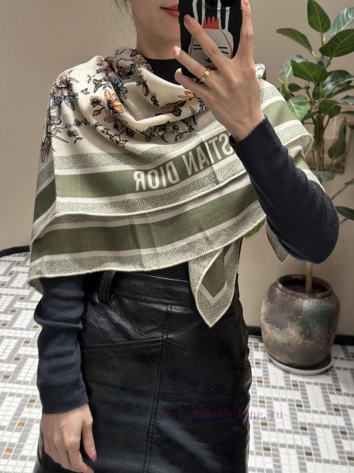 2024 Early Spring High End Edition110 * 110 Velvet Square TowelDIOR printed handkerchiefColowaafqlw2 - Image 10