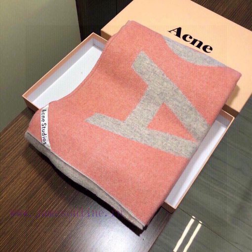 The acne large letter shawl is the hottest item of the year, produced by the original factorxctwcoyw - Image 3