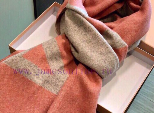 The acne large letter shawl is the hottest item of the year, produced by the original factorxctwcoyw - Image 8