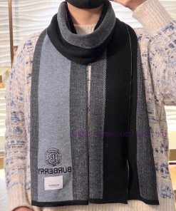 The high-end cashmere knitted scarf can be formal or casual, with a very classical design fo10yrvjbw