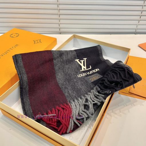 The new LV high-quality imported cashmere scarf has exploded and is now available for sale omufd99gu - Image 13
