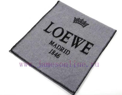 Loewe double-sided large character wool shawl long scarf is so fashionable and beautiful thazegertlj - Image 11