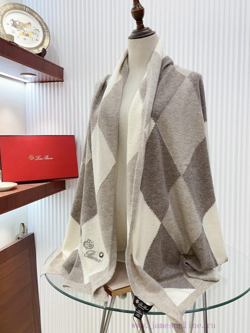 The 2023 new Lorapiana diamond patterned jacquard cashmere scarf features an epic level of cfchtlf4k - Image 9