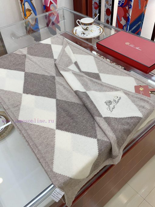 The 2023 new Lorapiana diamond patterned jacquard cashmere scarf features an epic level of cfchtlf4k - Image 14