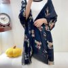 Low key luxury sense ️ Exquisite soft and elegant elite level fashionable scarf ️ This Burbedfp2javr