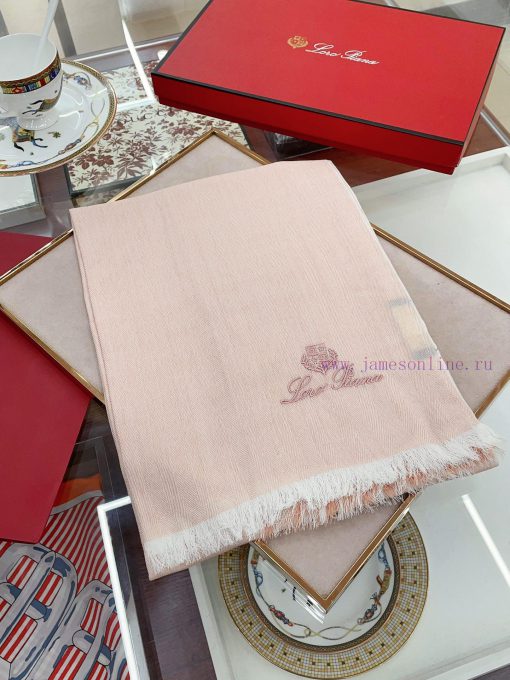 The low-key and luxurious Loro Piana new model can become elegant and tasteful in any occasih08jzay1 - Image 15