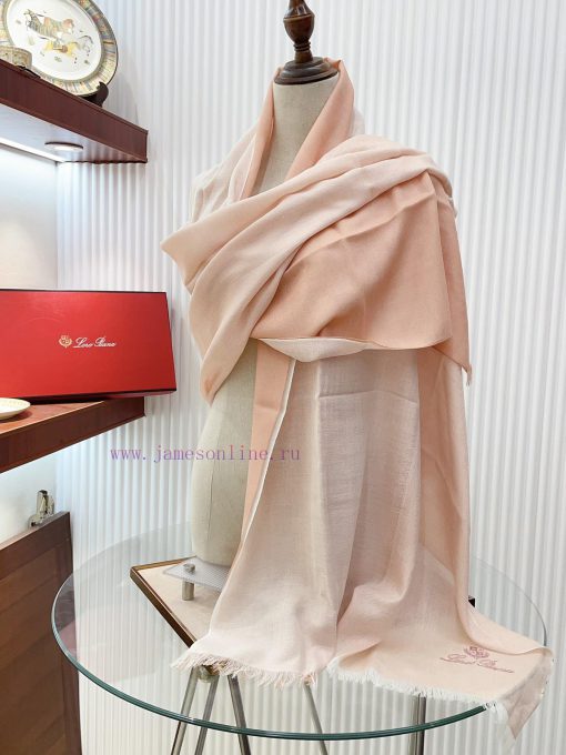 The low-key and luxurious Loro Piana new model can become elegant and tasteful in any occasih08jzay1 - Image 18