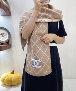 Beautiful! Grandma Xiang's knitting new diamond shaped knitting double-sided long towel is eelksfckq