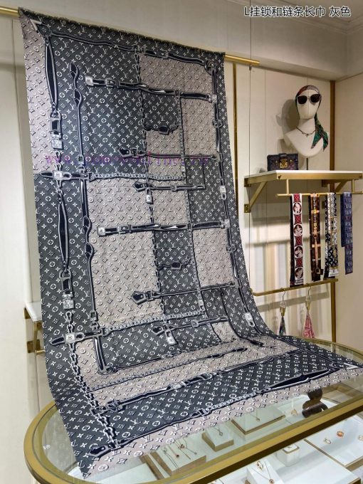 Cashmere Long Scarf Synchronized Sincerely Praising Lvjia L Padlock and Chain Long Scarf, Lohe3kb471 - Image 4