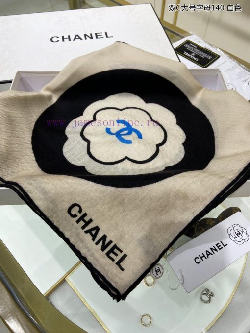 The new Double C Large Letter 140 Cashmere Square Scarf is recommended for VIP customers. Yo7rnwprsa - Image 5