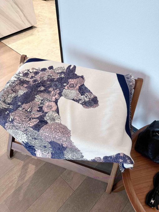 Z-HER-2042140 Square Scarf Double sided Same Autumn/Winter New 140 Velvet Square Scarf, Doub94p6irbz - Image 3