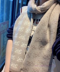 Gucci Original ️ New Gold and Silver Knitted Scarf ️ Low key Luxury ️ Exquisite Soft Elite lf20ibczj