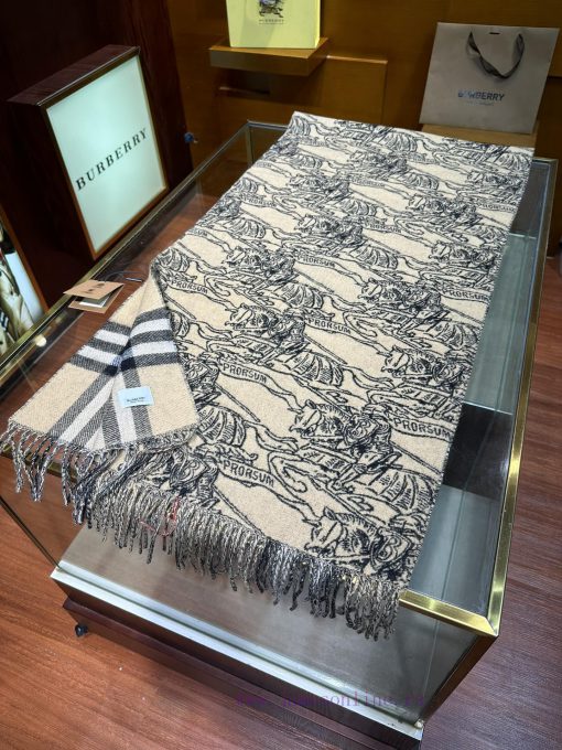 The popular item is the Burberry Warrior Knight Double sided shawl, which looks great in var7hmoxota - Image 10