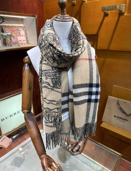 The popular item is the Burberry Warrior Knight Double sided shawl, which looks great in var7hmoxota - Image 12