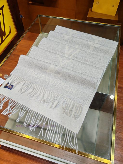 . Grey white, stunning and timeless LV REYKJAVIK cashmere scarf Hot selling item in mainlandscep3tt2 - Image 16
