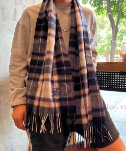 Burberry's high-quality imported cashmere letter logo embroidered scarf has exploded on shel43wh4o1z