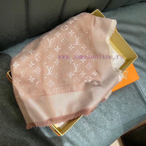 The classic Louis Vuitton design is a must-have for families. It uses dark jacquard technolofmlolaxf - Image 12