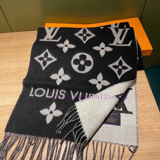 𝐋𝐨𝐮𝐢𝐬𝐕𝐮𝐢𝐭𝐭𝐨𝐧 Popular "ESSENTIAL2 Scarf"Size 186x34cm 100% combed woolExtend the distance betbfgfok6z - Image 13