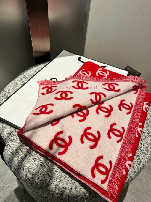 Chanel 2023 New Autumn/Winter Classic Series ScarfThe ultimate collision of black and white,v5cl7019 - Image 12
