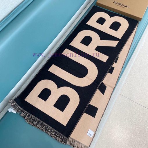 Newly released BURBERRY double-sided wool and glossy blend long scarf, resembling scattered wx6opjxe - Image 13