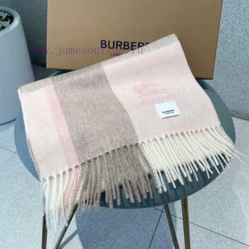 In the autumn and winter of 2023, the classic plaid jacquard double-sided shawl scarf of B Hypsvpswn - Image 4