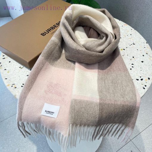 In the autumn and winter of 2023, the classic plaid jacquard double-sided shawl scarf of B Hypsvpswn - Image 8