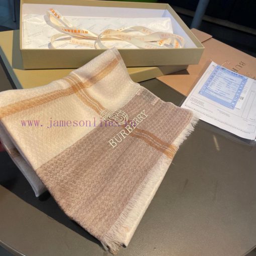 The high-end feel is overwhelming, the color matching is very exquisite, and the upper body znliuslc - Image 4