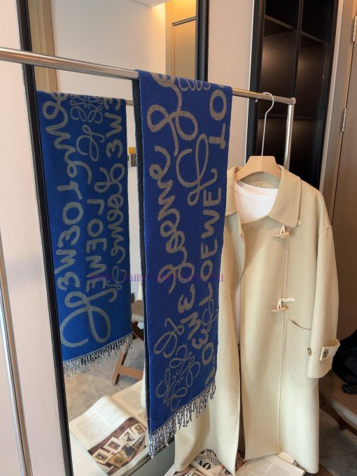 Loewe's new gradient wool mohair scarf - Stockholm's warm colors, loved at first sight, supehl9t72du - Image 7